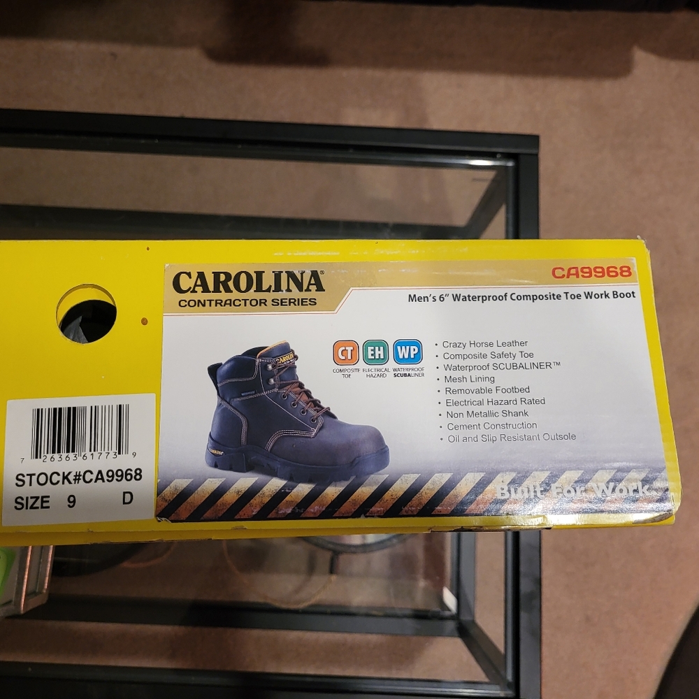 Carolina size 9 work boots